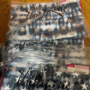 Set of four Tie-Dye stars cinch sac